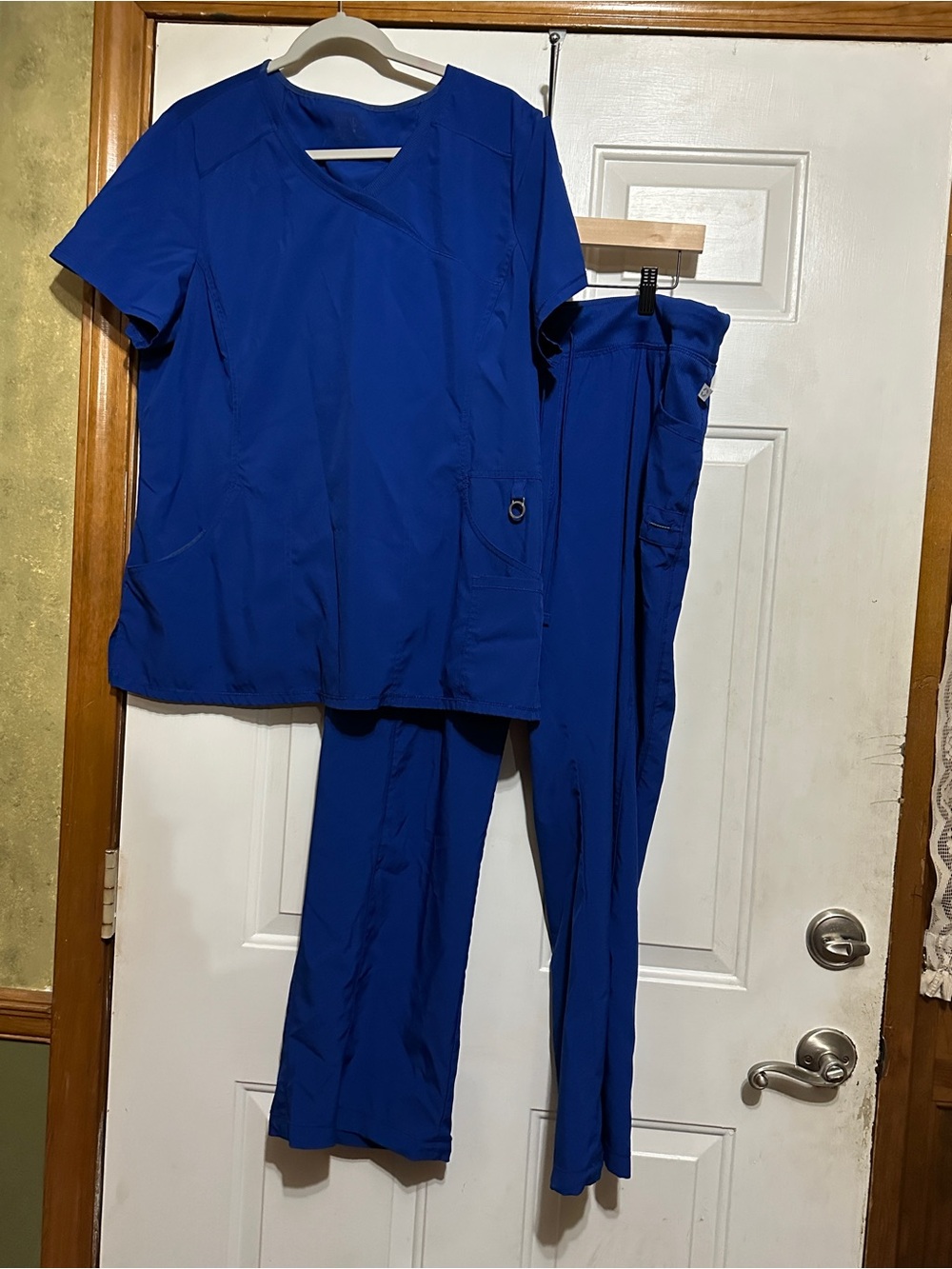 Cherokee Infinity Women’s Royal Blue Solid Scrub Set Top XL & Pants XL Petite